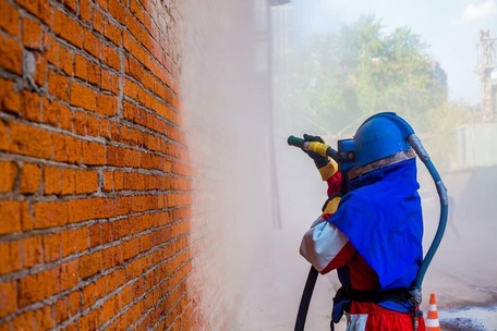 Очистка кирпичных и бетонных поверхностей