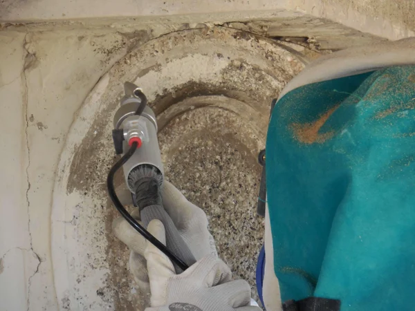 Очистка памятников архитектуры, фонтанов, лепнины фасадов